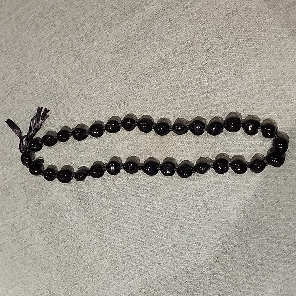 Kukui nut lei